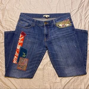 Mid Rise Cabi Patchwork Embroidery Capri jeans